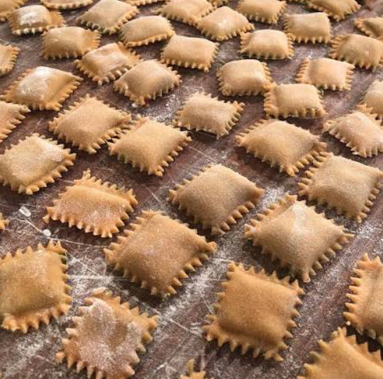 Ravioles Caseros Congelados de Espinaca y Pollo x 500 Gr. Yuyupa
